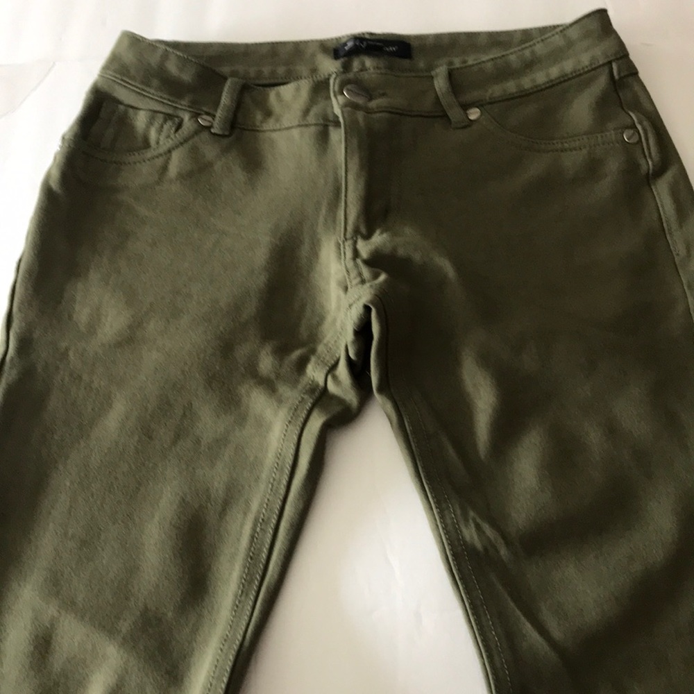 Juniors Pants